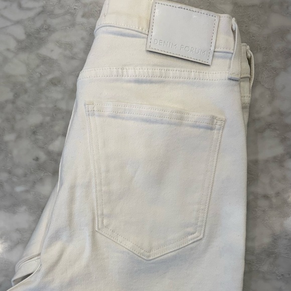 Aritzia NW/OT Denim Forum White Yoko High Rise - Picture 4 of 8